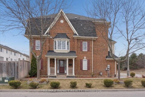 Additional image 8 of 21 Decker Hollow Circle, Brampton, ON, L6X 0K9