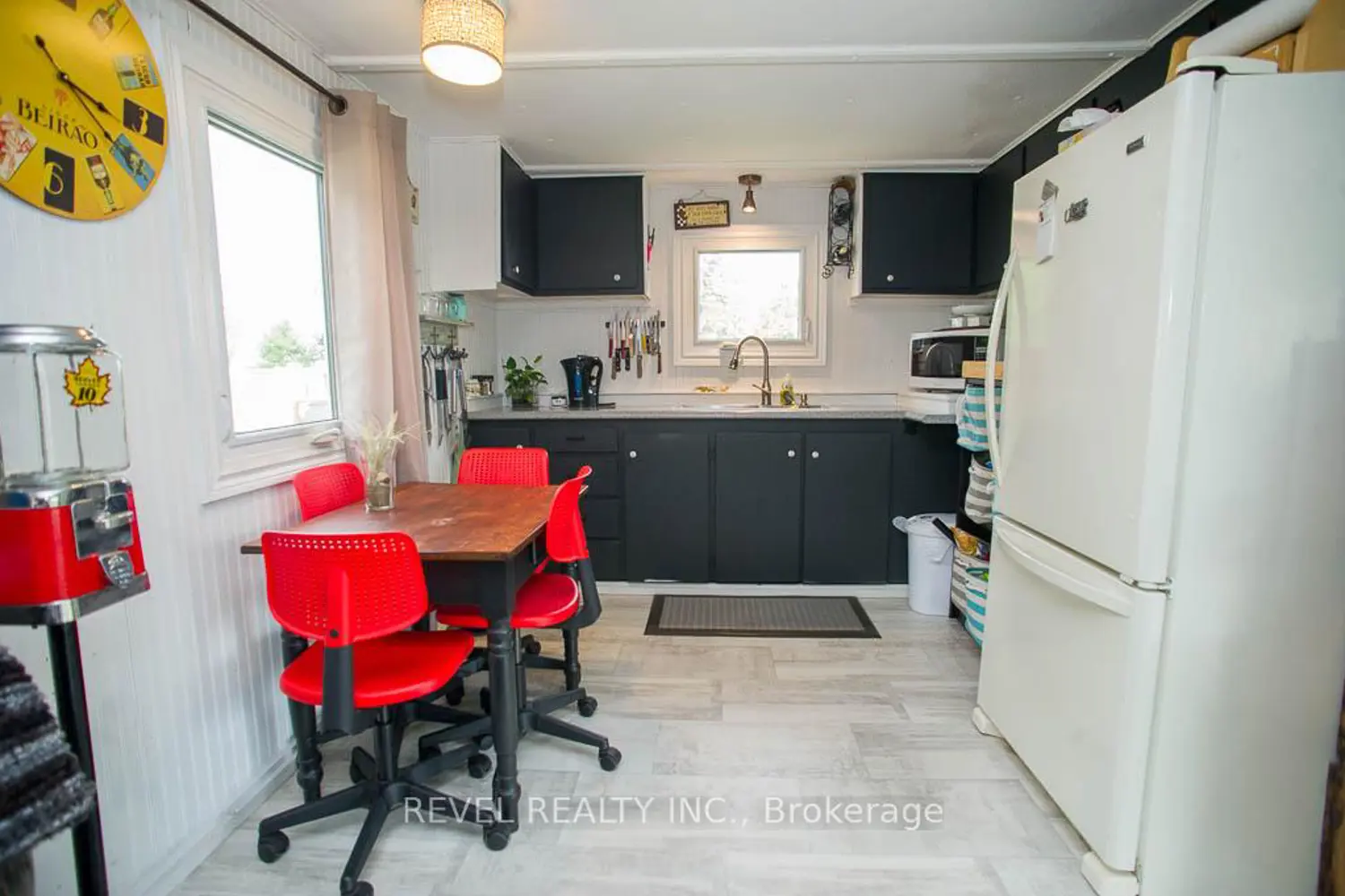 Additional image 8 of 70 Bluewater Avenue 12