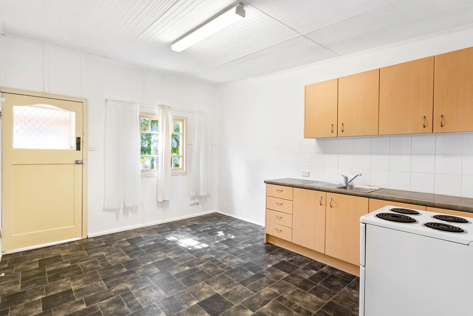 Additional image 17 of 12,14,16 Pittwin Road, N, Capalaba QLD 4157