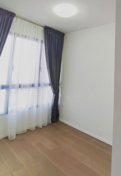 Additional image 6 of 11 Silat Avenue