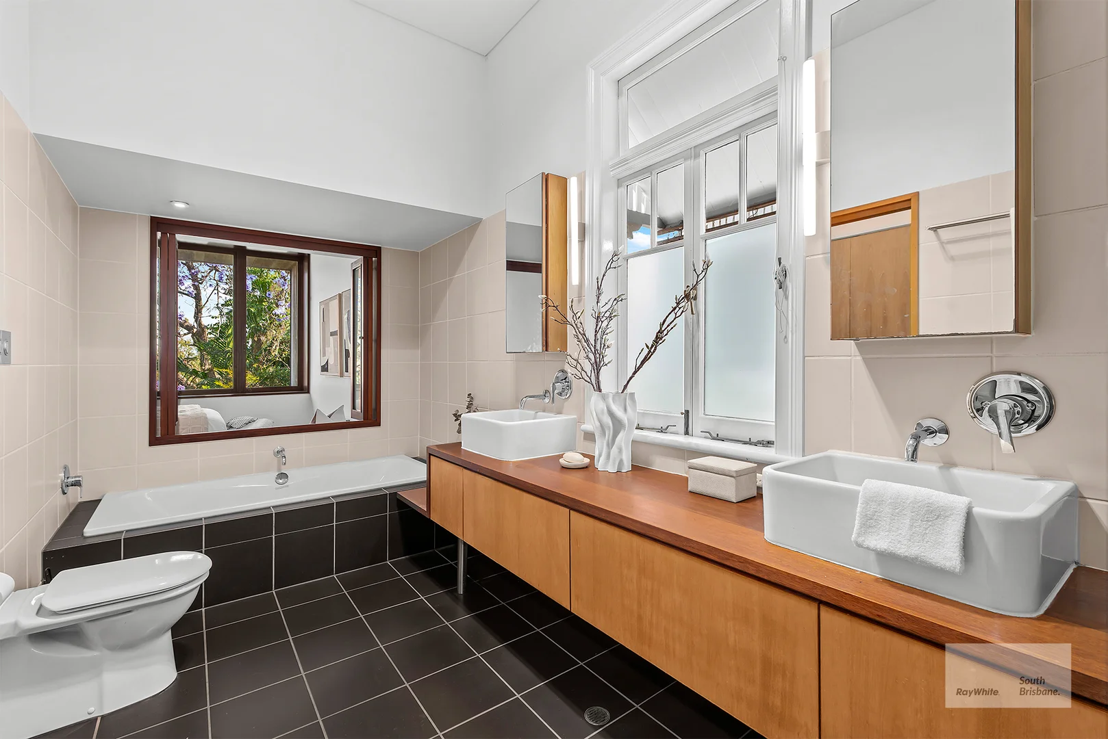 Additional image 18 of 111 Dornoch Terrace, Highgate Hill QLD 4101