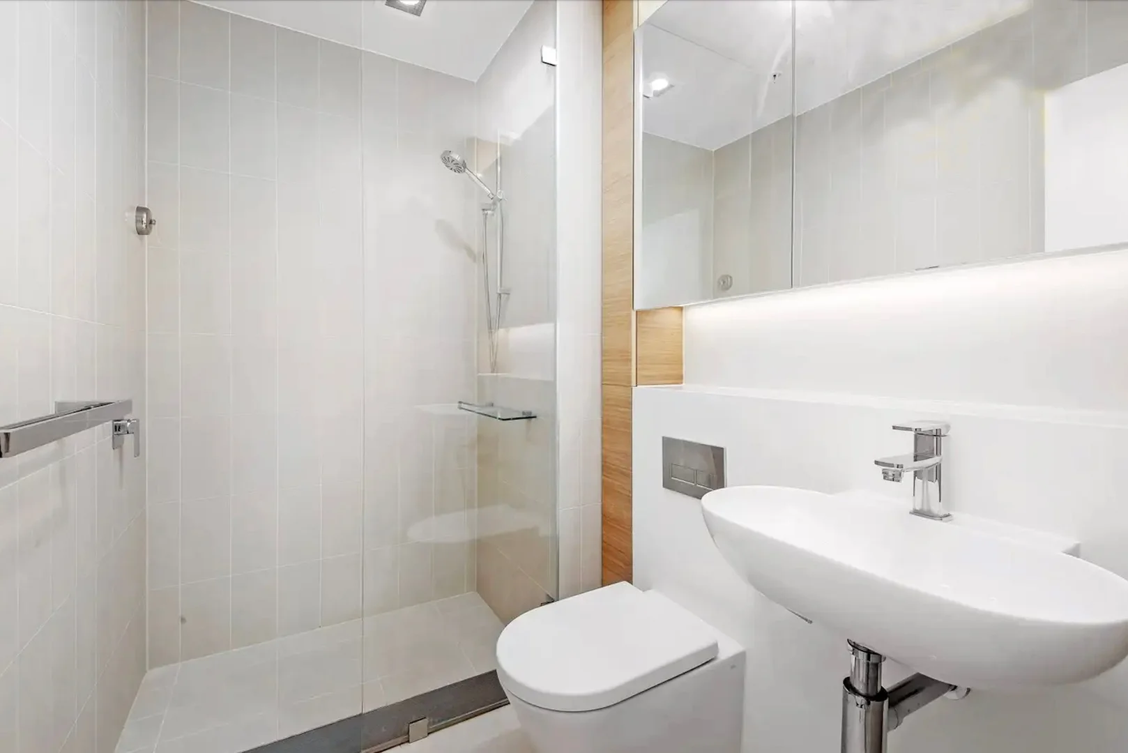 Additional image 5 of UNIT 1423/45 MACQUARIE STREET, Parramatta NSW 2150