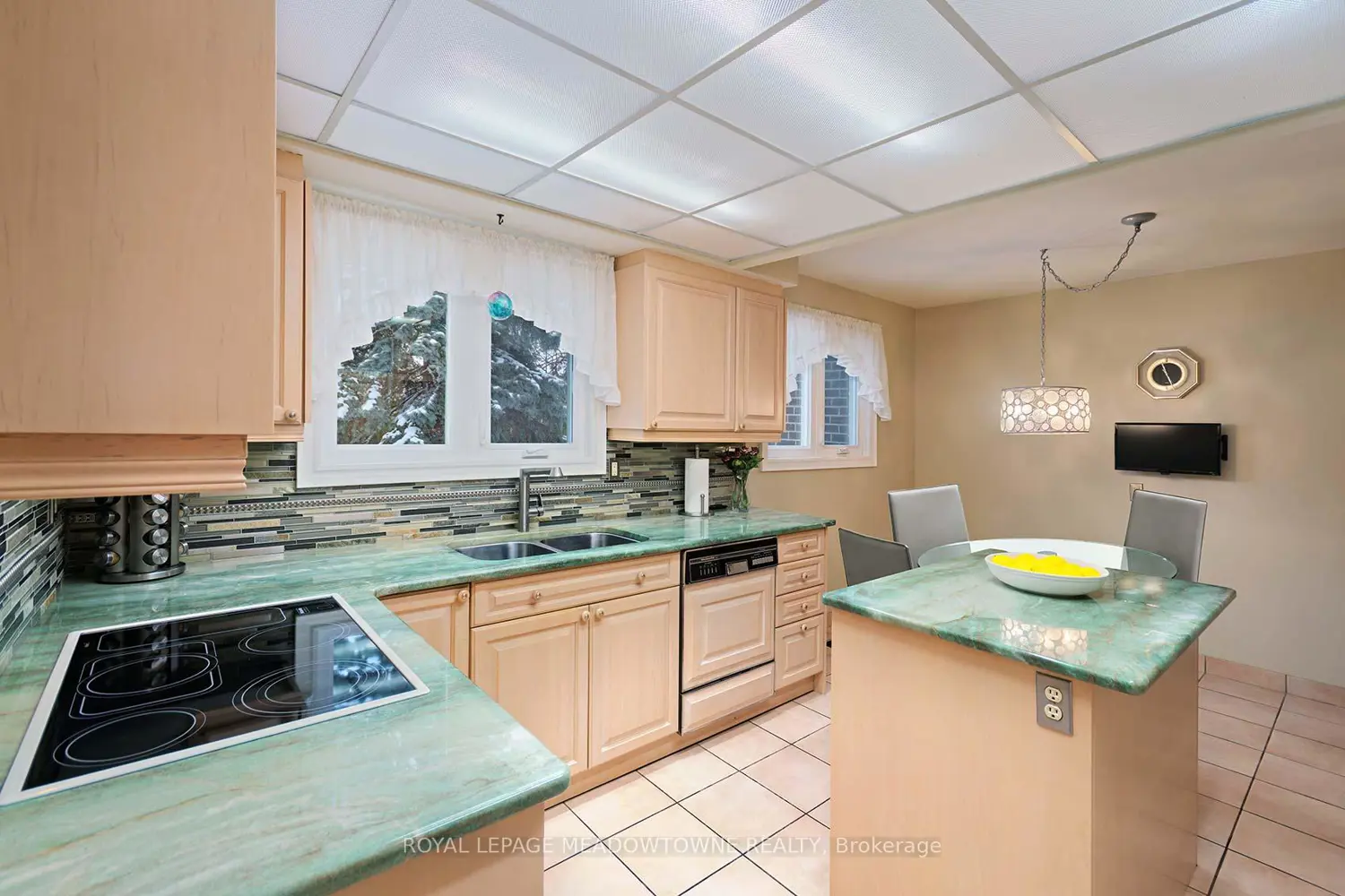 Additional image 3 of 2529 Claymore Crescent