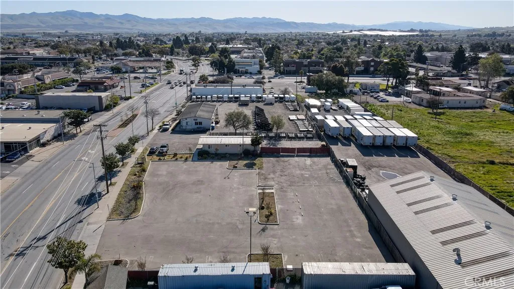 Additional image 4 of 202 W Betteravia Road, Santa Maria, CA 93455