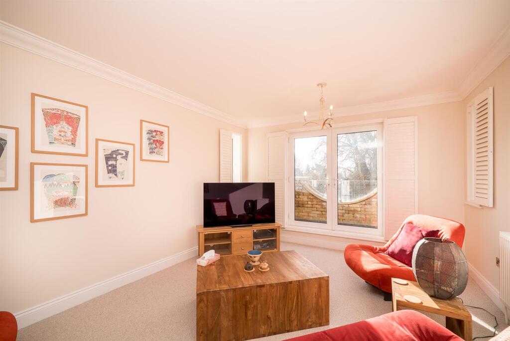 Additional image 5 of London Road, St. Albans