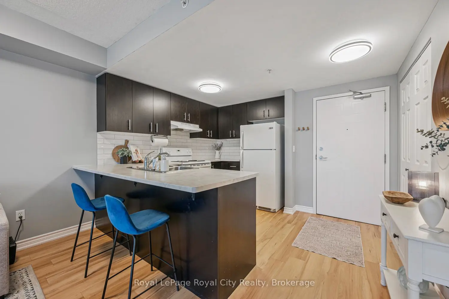 41 Goodwin Drive 309 photo 5