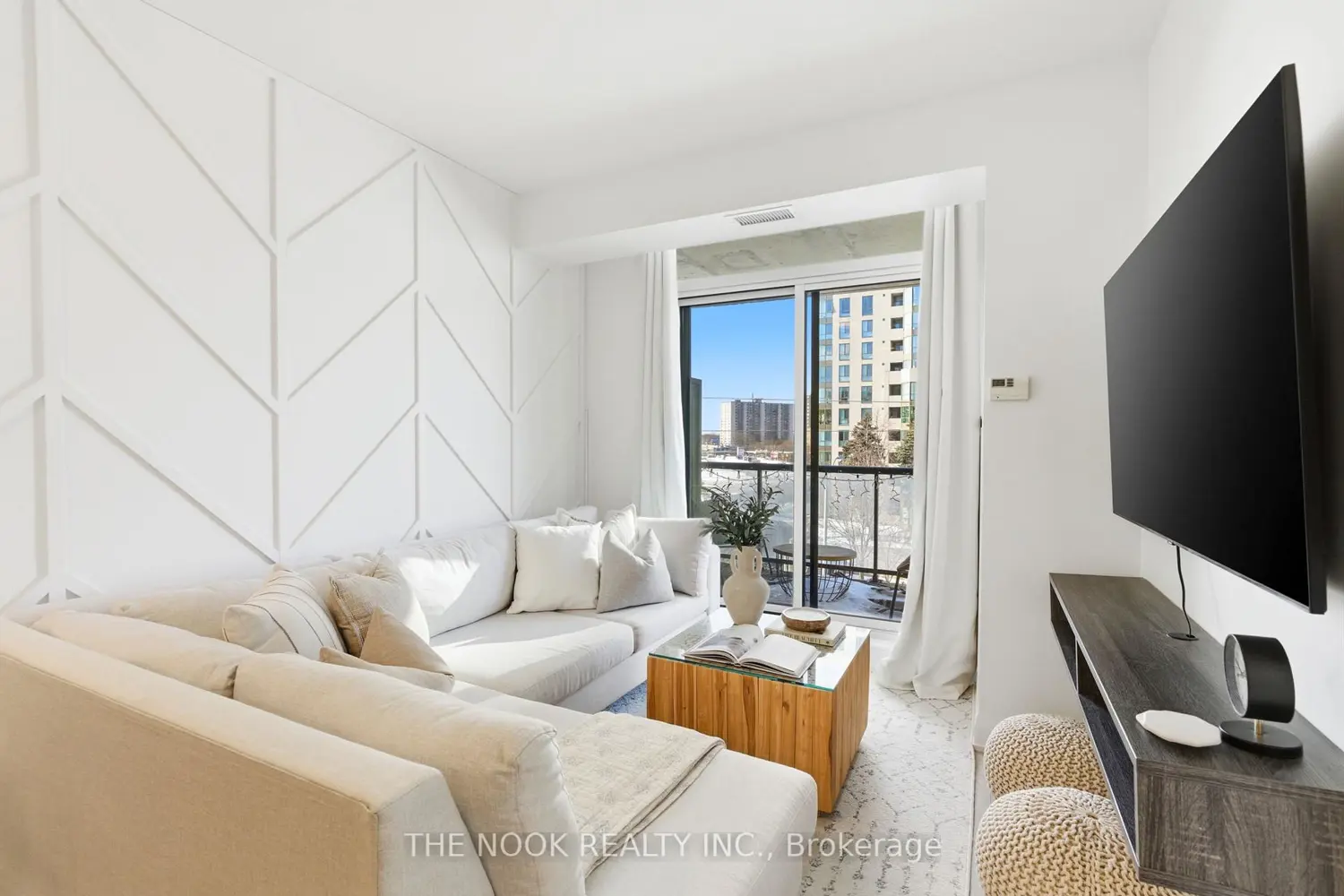 Additional image 4 of 3655 Kingston Road 609