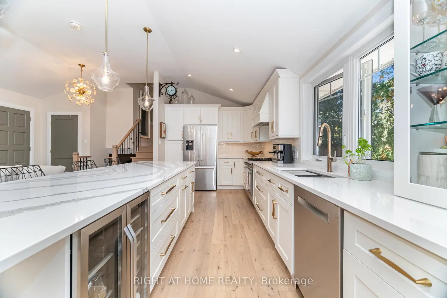 Additional image 6 of 5188 Cherryhill Crescent