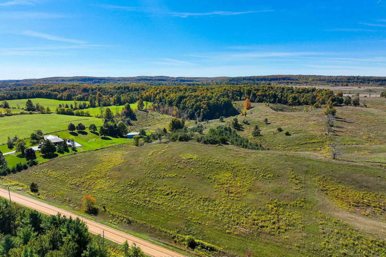 Additional image 7 of Pt E 1/2 Lot25 Conc 4 Ehs Pt 1, Pl 7R6861 Town Of Mono St, Mono Street