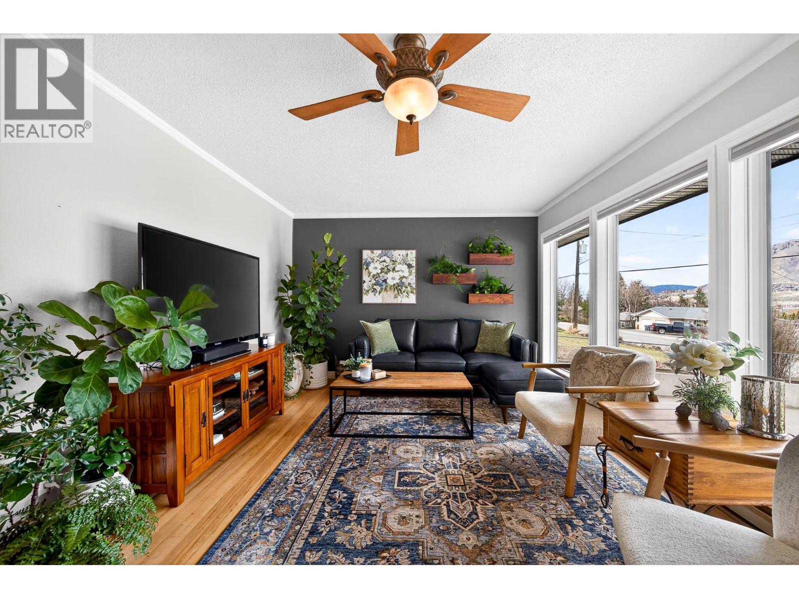 Additional image 3 of 2095 Valleyview Drive, Kamloops, BC, V2C4C3