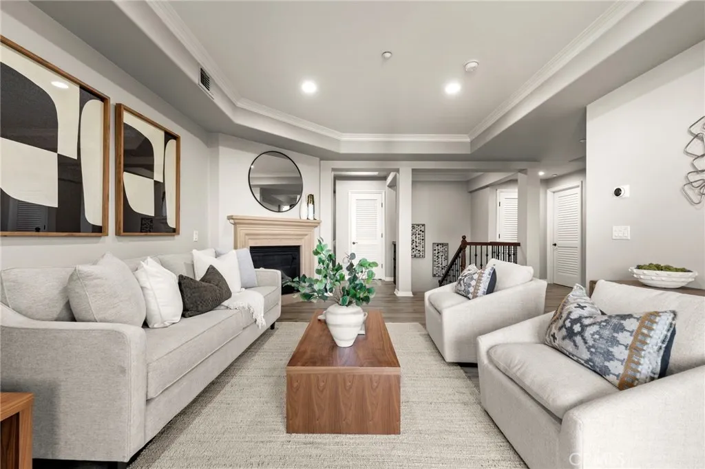 Additional image 68 of 401 Bernard Street Unit 211, Costa Mesa, CA 92627