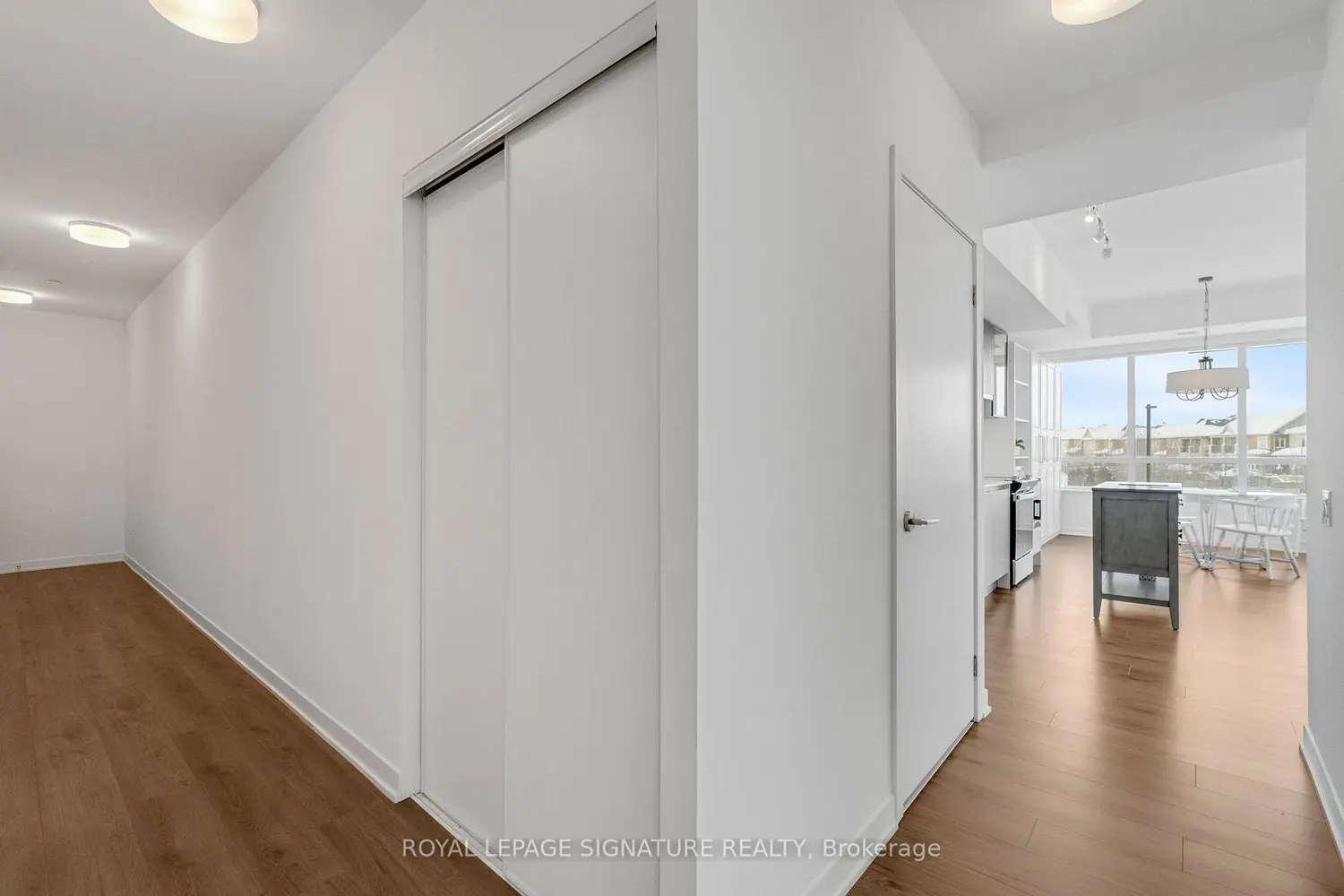 Additional image 6 of 395 Dundas Street 234