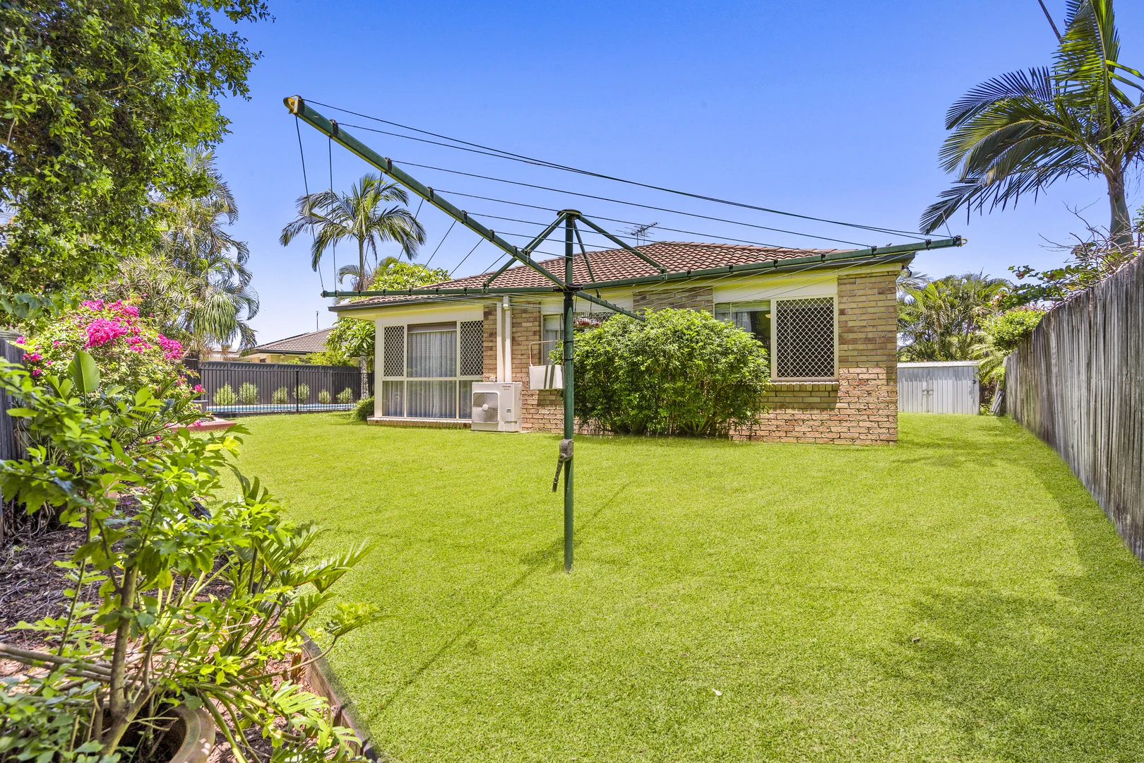 Additional image 18 of 51 Grebe Place, Burleigh Waters QLD 4220