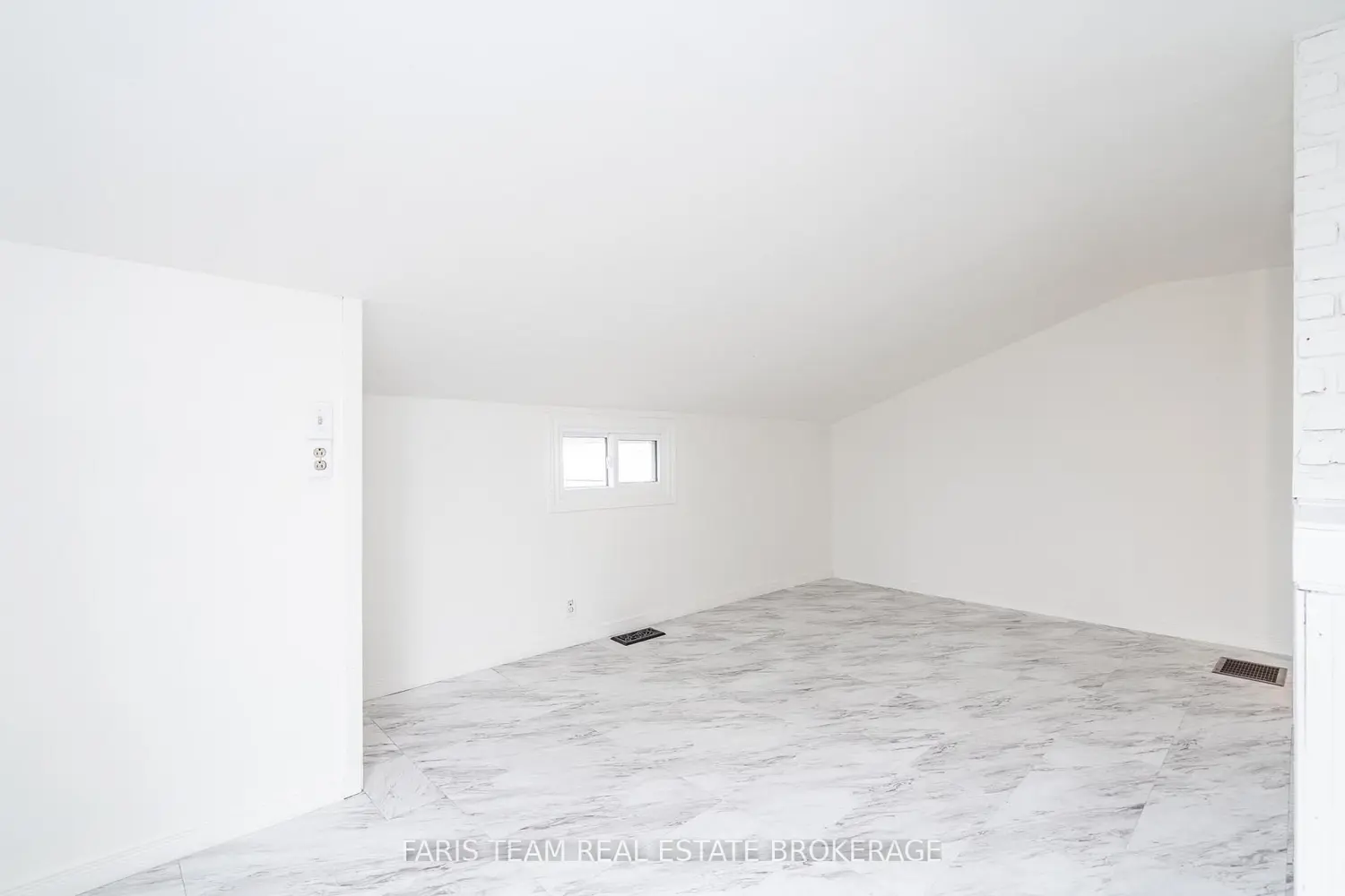 Additional image 15 of 3 Courtland Street