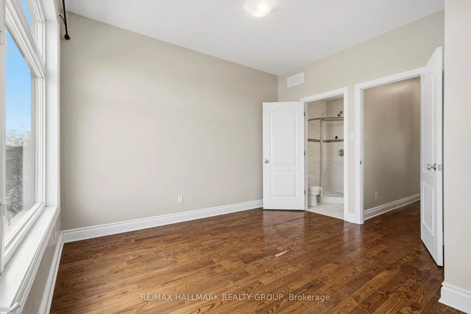 Additional image 16 of 290 Cambridge Street