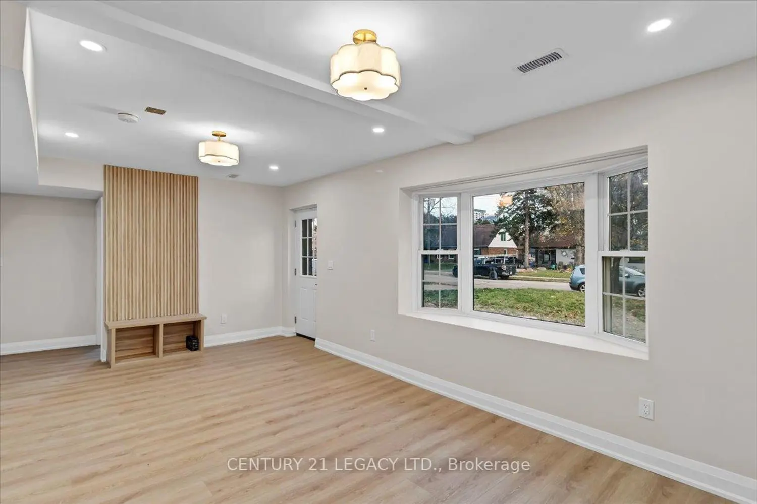 Additional image 6 of 2027 Churchill Avenue