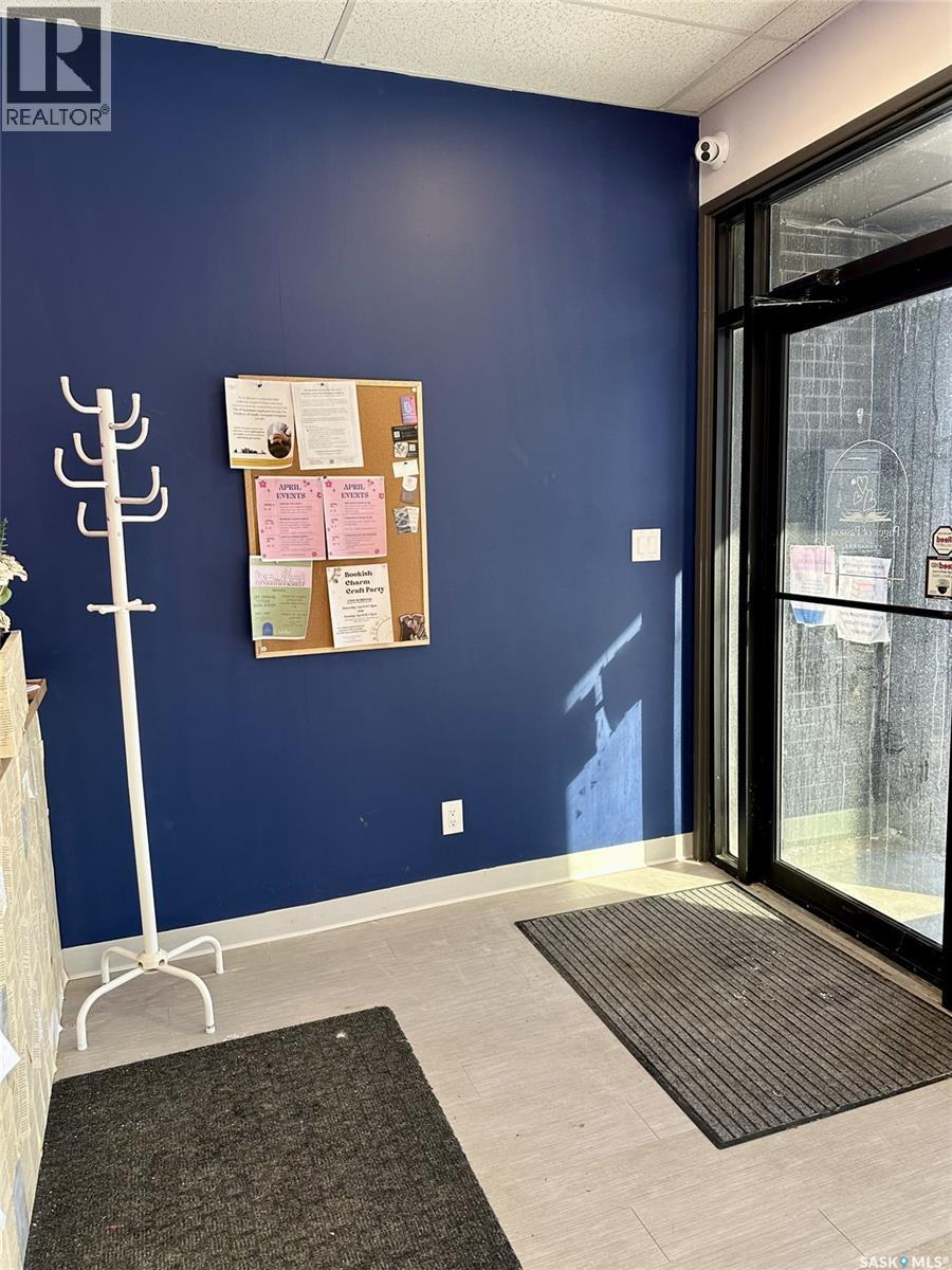 Additional image 2 of 614 Duchess Street, Saskatoon, SK, S7K0R1