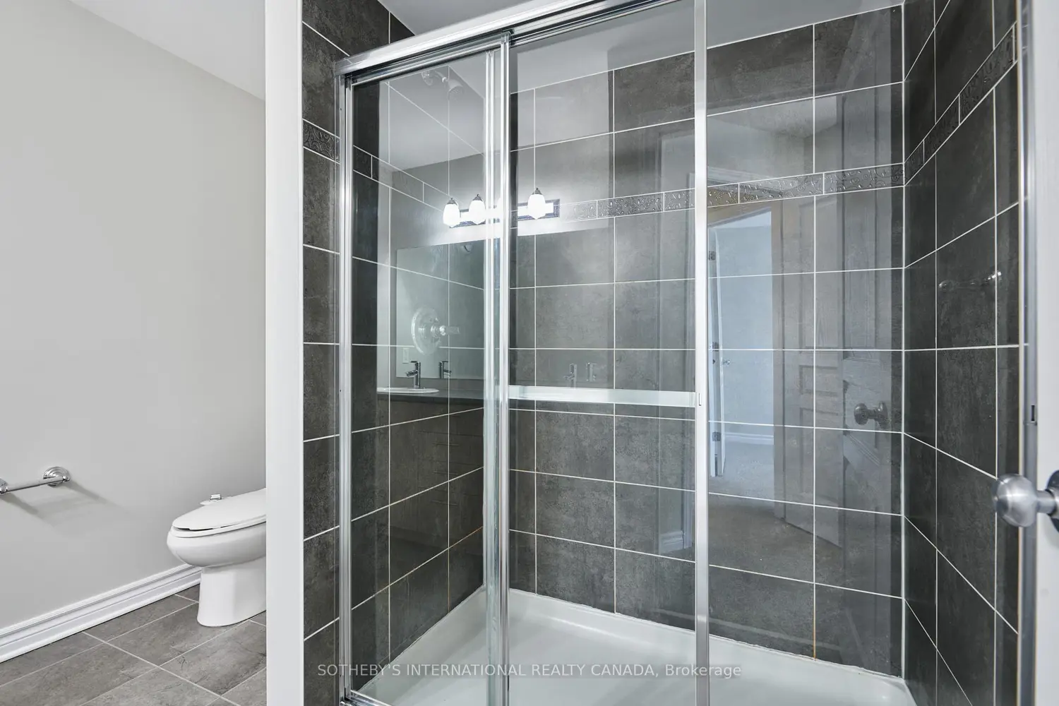 Additional image 14 of 116 Popplewell Crescent