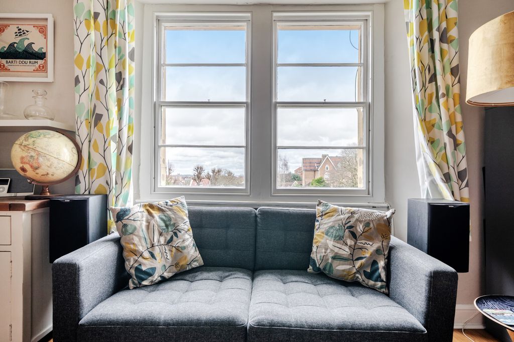 Additional image 14 of 2 bed flat for saleWorcester Crescent, Bristol BS8