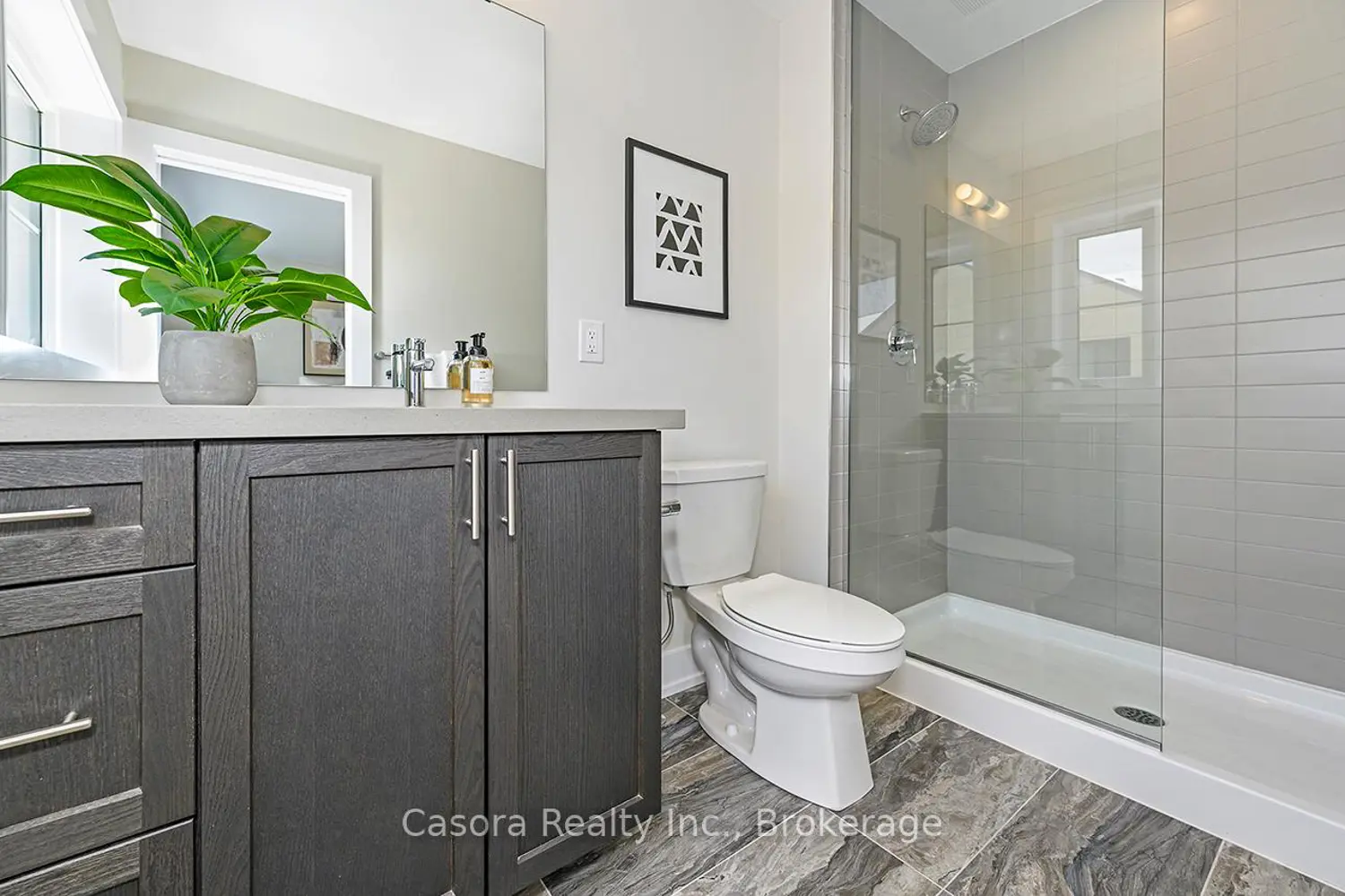 Additional image 16 of 2273 Turnberry Road 38