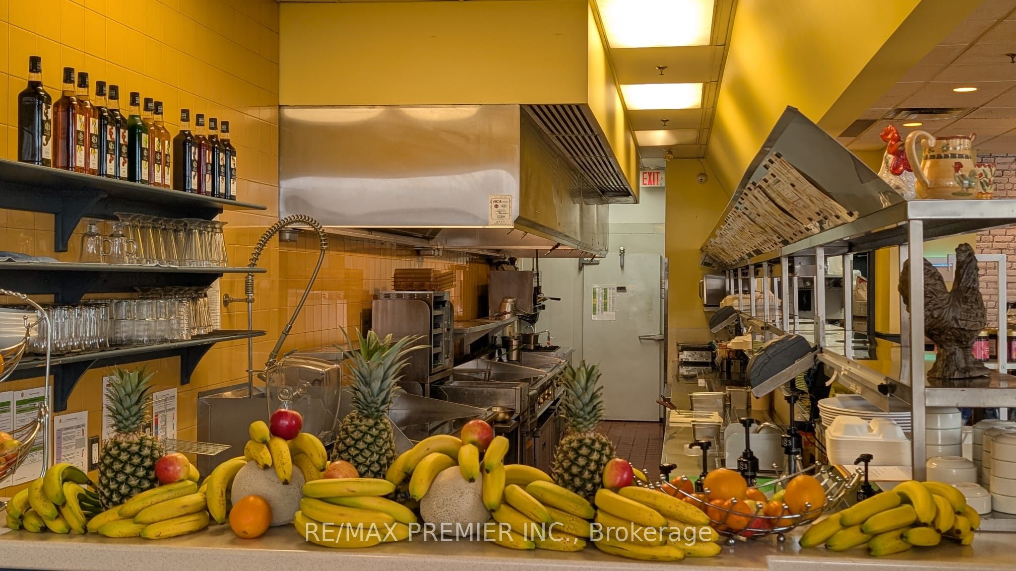 Additional image 6 of 46/47-10909 Yonge Street N, Richmond Hill, ON, L4C 3E3