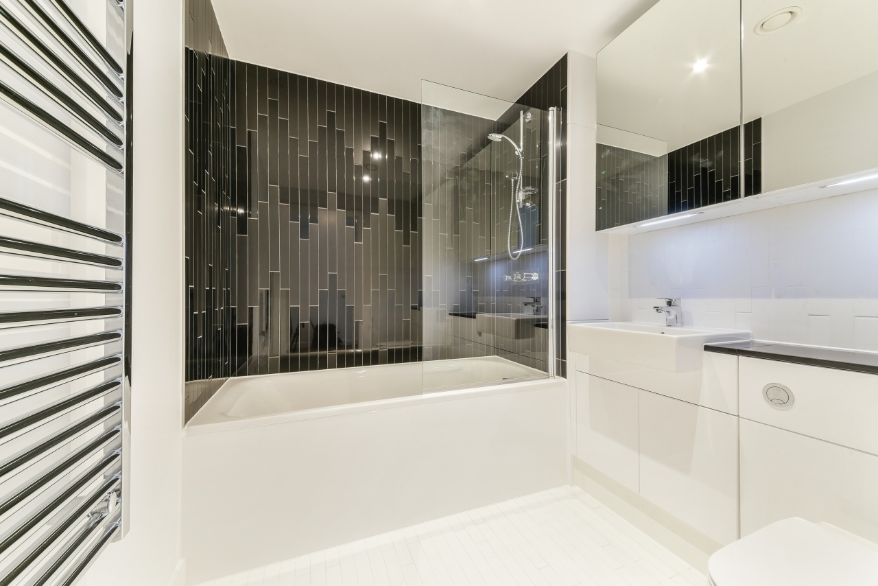 Additional image 7 of 2 Bed Flat, Hurlock Heights, SE17, N1 7GU