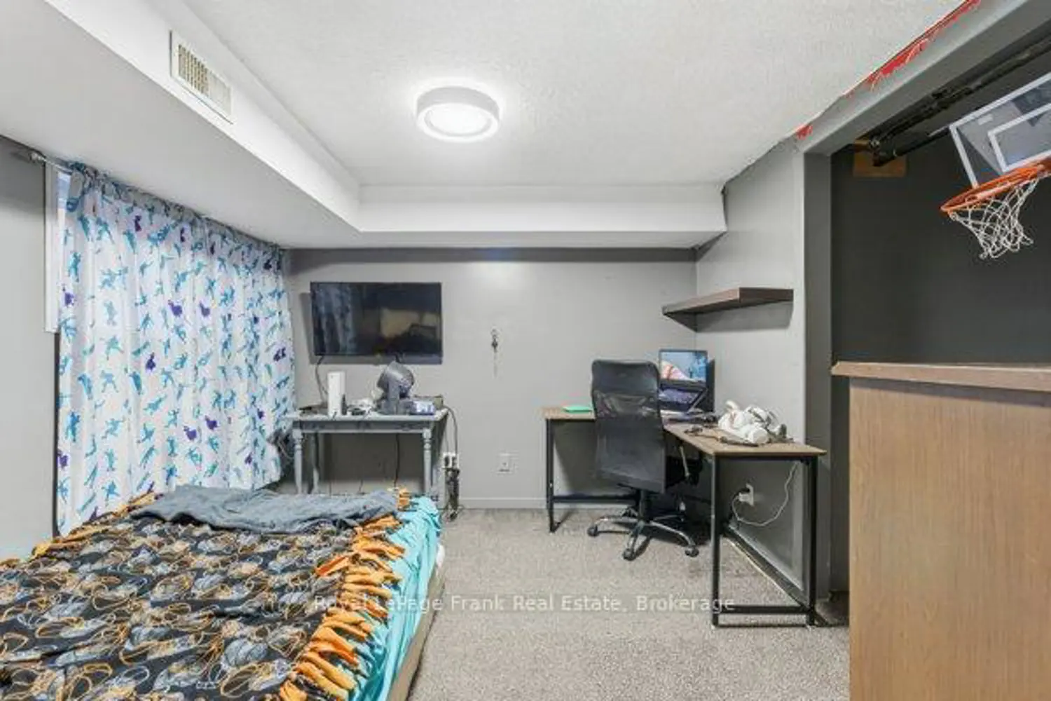 Additional image 5 of 241 Bellevue Drive