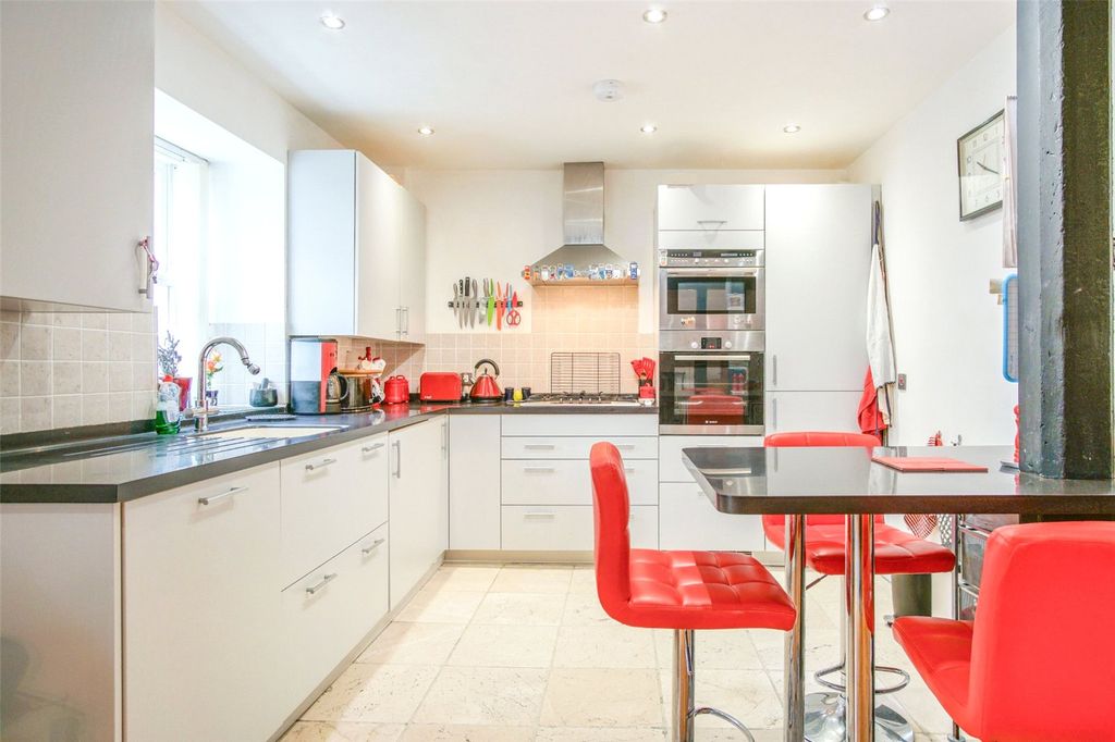 Additional image 7 of 2 bed flat for saleMenai Quay, Menai Bridge, Anglesey, Sir Ynys Mon LL59