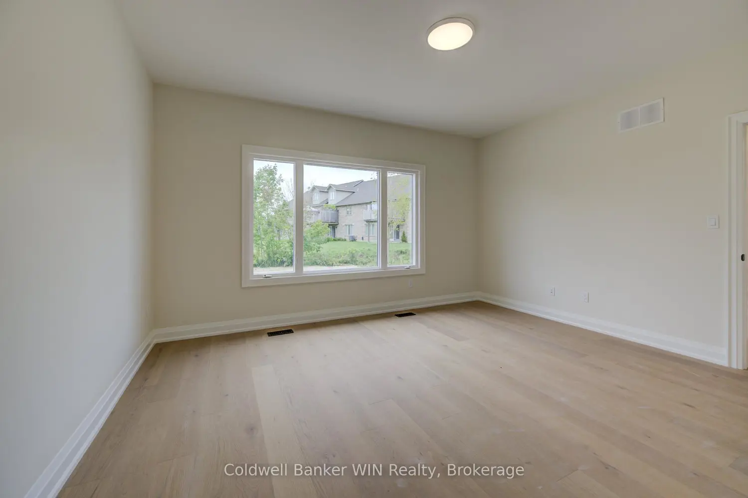 Additional image 14 of 647 Martin Street