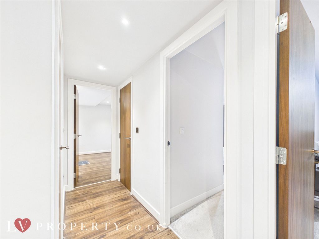Additional image 3 of 2 bed flat for saleMoreton Street, Birmingham, West Midlands B1