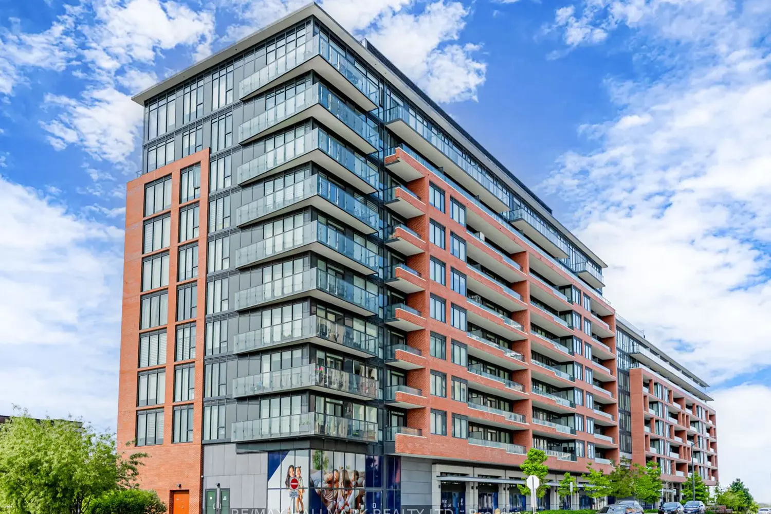 99 Eagle Rock Way 322