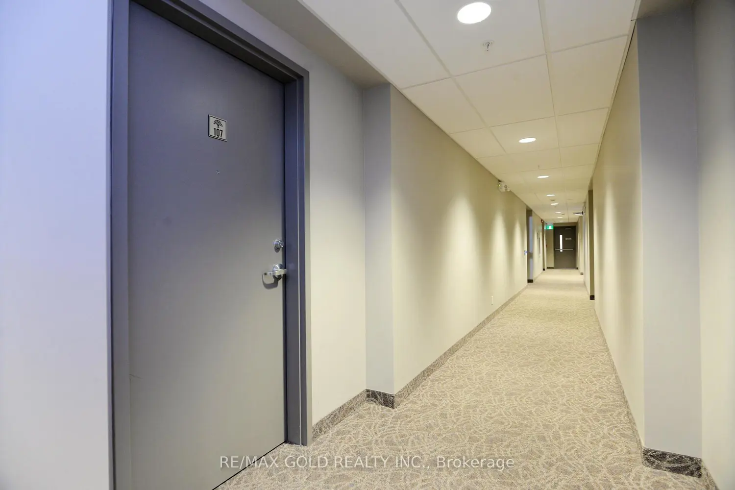 Additional image 4 of 175 Commonwealth Street 107