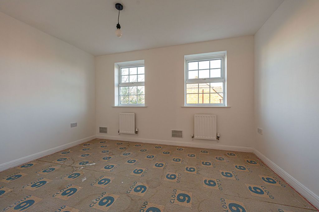 Additional image 19 of 4 bed terraced house for salePowis Close, Newport NP10