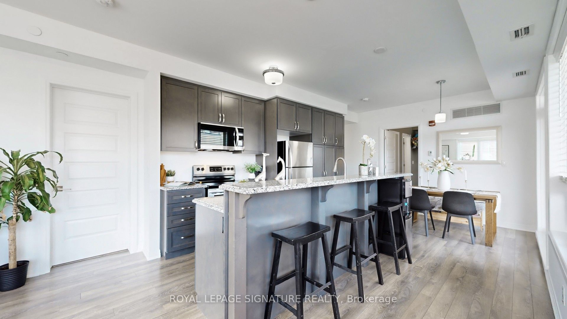 Additional image 5 of 305-58 Adam Sellers Street, Markham, ON, L6B 1P5