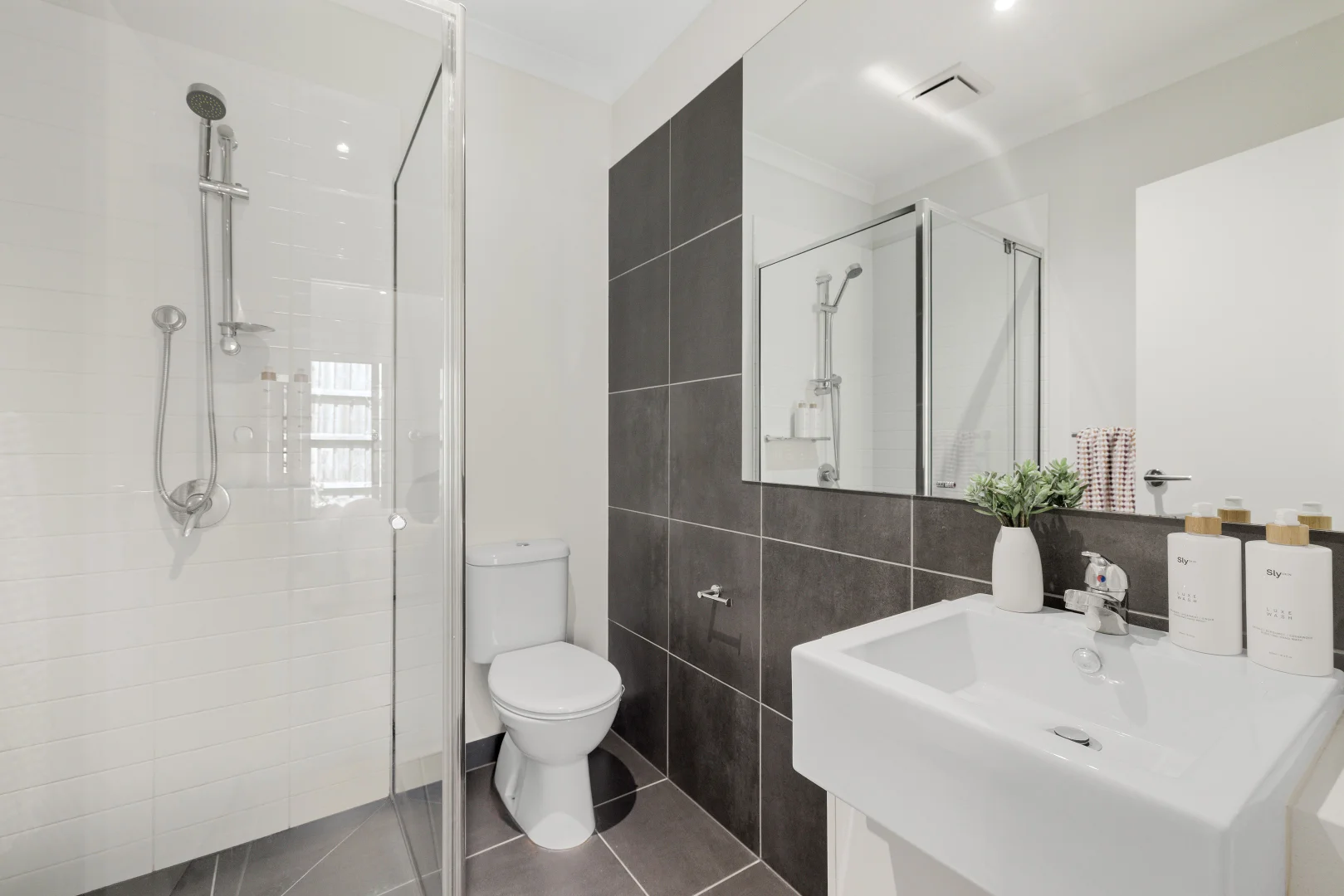 Additional image 10 of 2/6 Patterson Street, Bonbeach VIC 3196