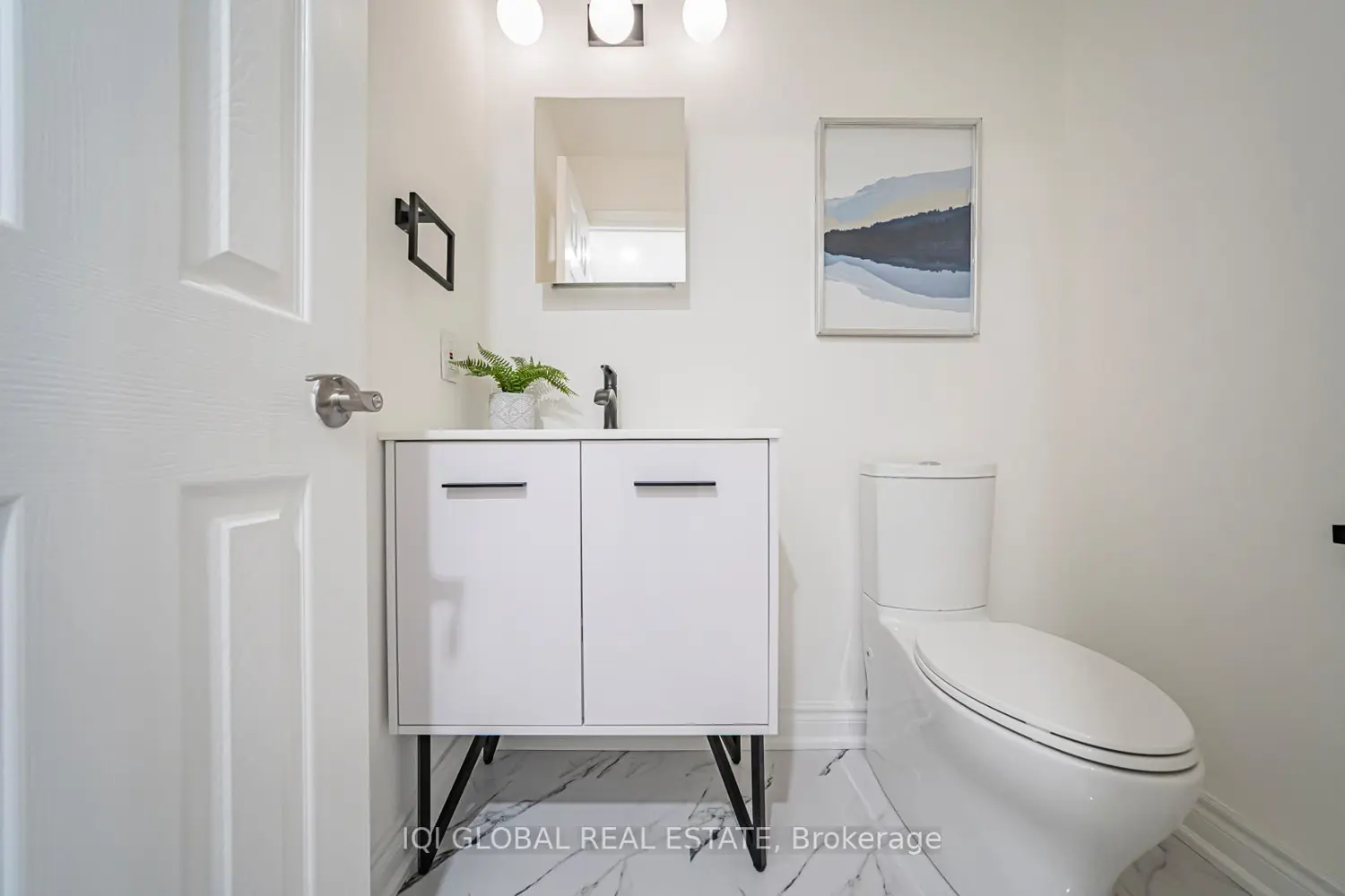 Additional image 12 of 2211 Rockingham Drive