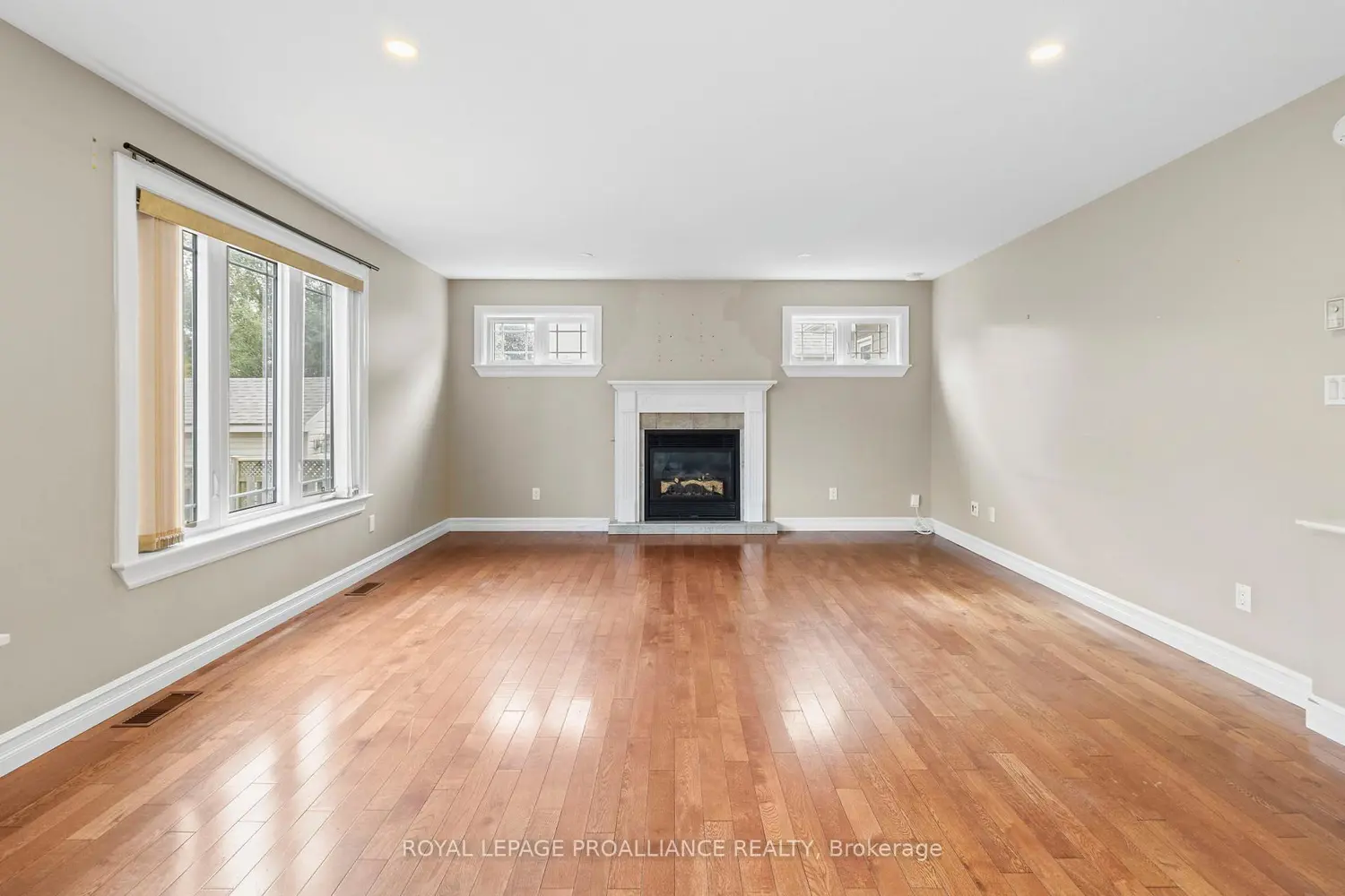 Additional image 5 of 1009 Crestwood Drive