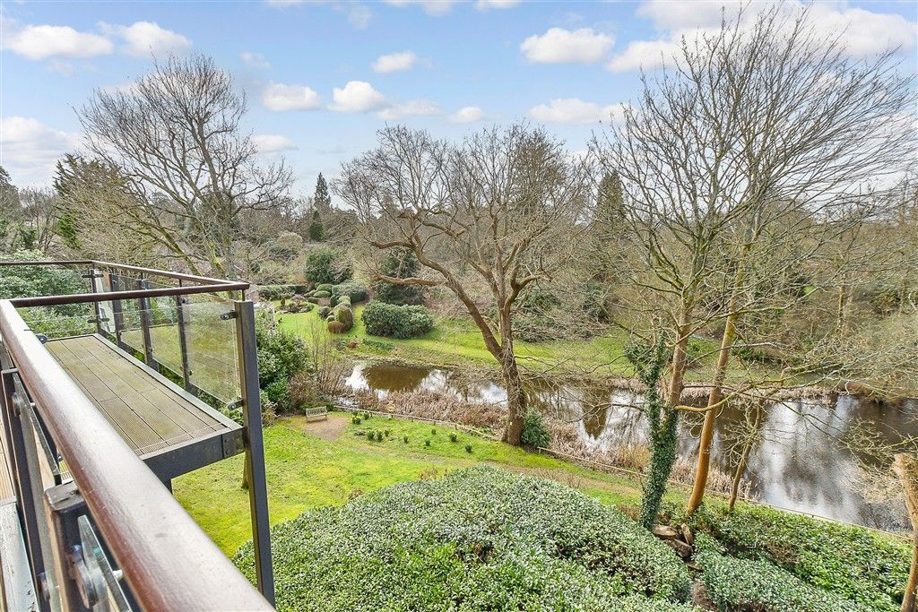 Additional image 12 of 3 bed flat for saleWarberry Park Gardens, Tunbridge Wells, Kent TN4