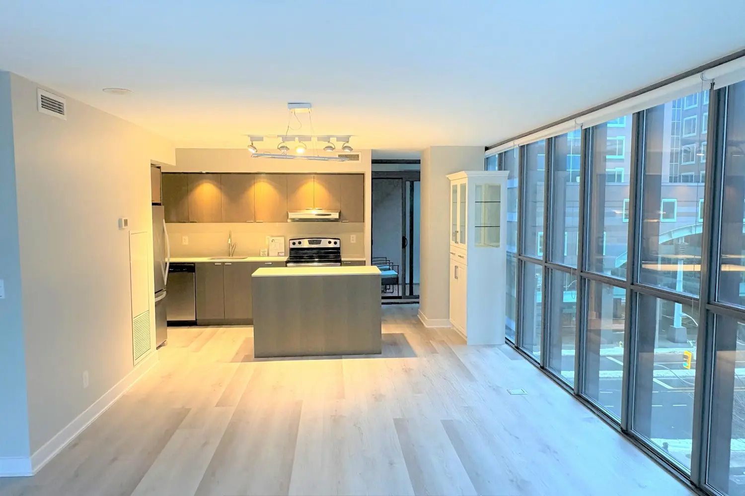 Additional image 2 of 110 Charles Street 503