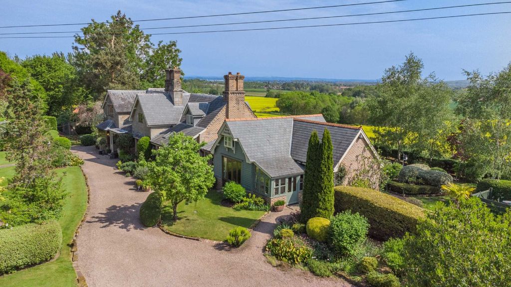 5 bed detached house for saleCallow, Hereford HR2
