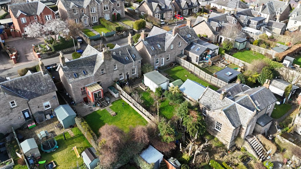 2 bed semi-detached house for saleMoncreiffe Terrace, Perth PH2 photo 5