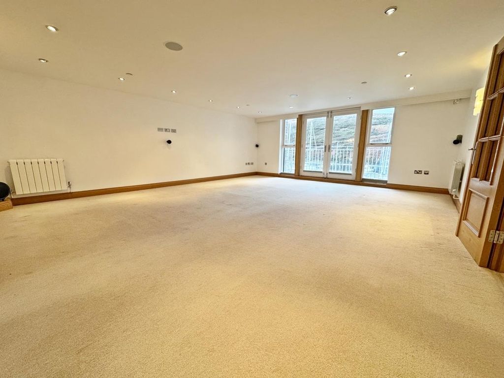 Additional image 6 of 3 bed flat for saleApartment 6, The Net Loft, East Quay, Peel IM5