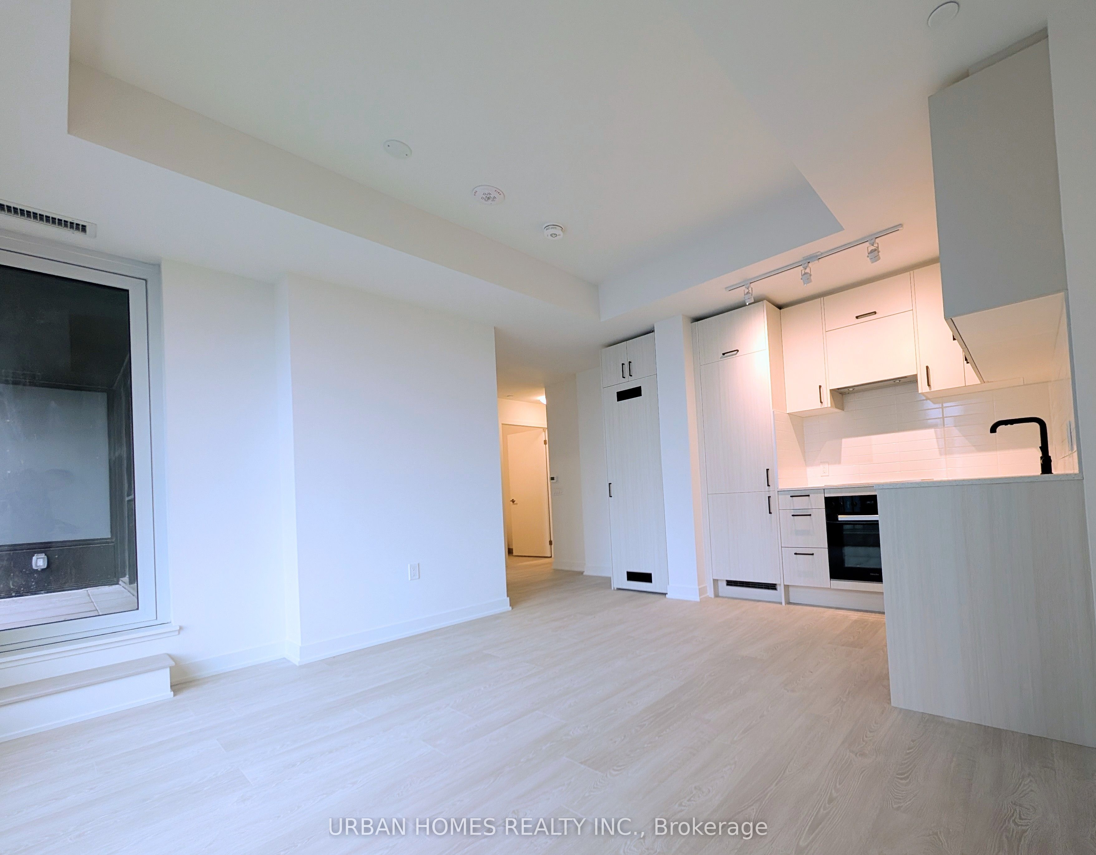 Additional image 6 of 2204-1 Quarrington Lane, Toronto, ON, M3C 0S4