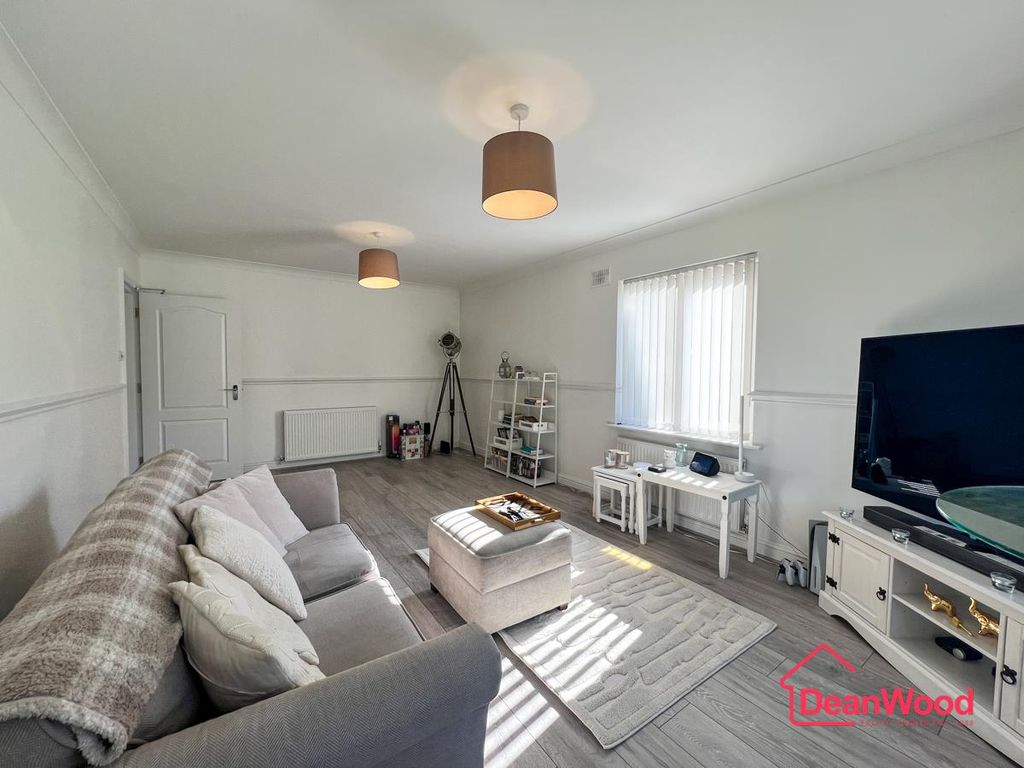 Additional image 8 of 2 bed flat for sale10 Richmond Court, Farmhill, Douglas, Isle Of Man IM2