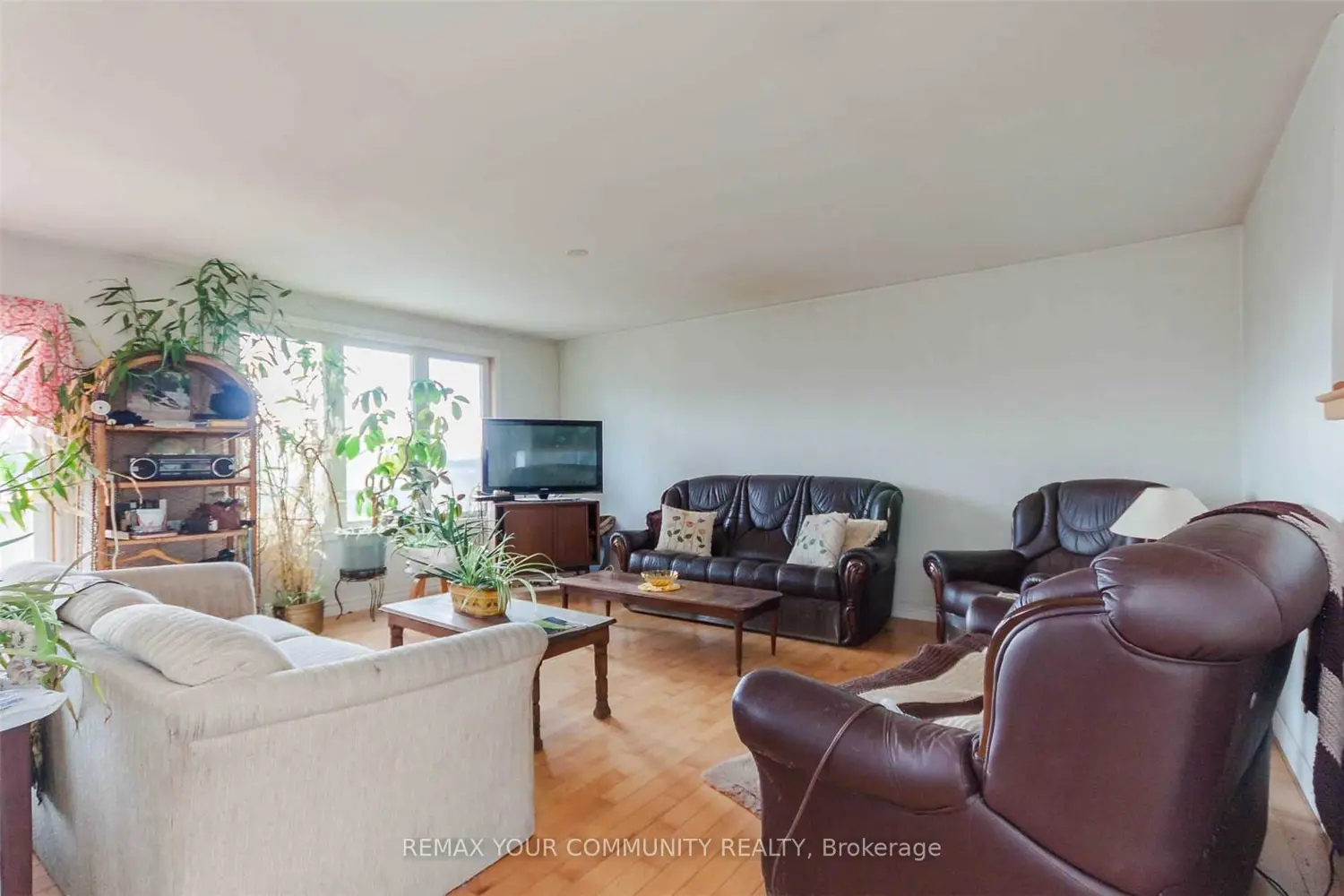 Additional image 18 of 2571 Solina Road