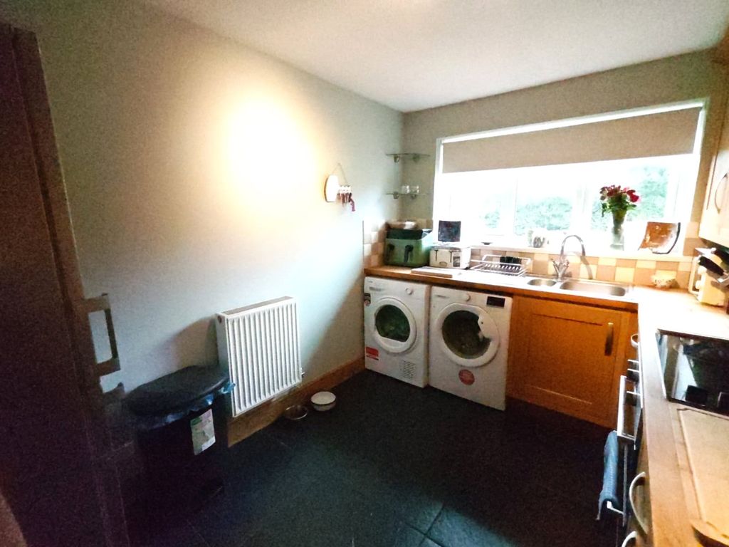 Additional image 7 of 3 bed semi-detached house for saleLlwyn Cyfarthwch, Llanelli, Carmarthenshire SA15
