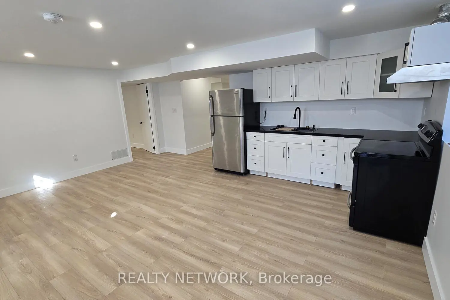 Additional image 17 of 7266 Silver Creek Circle