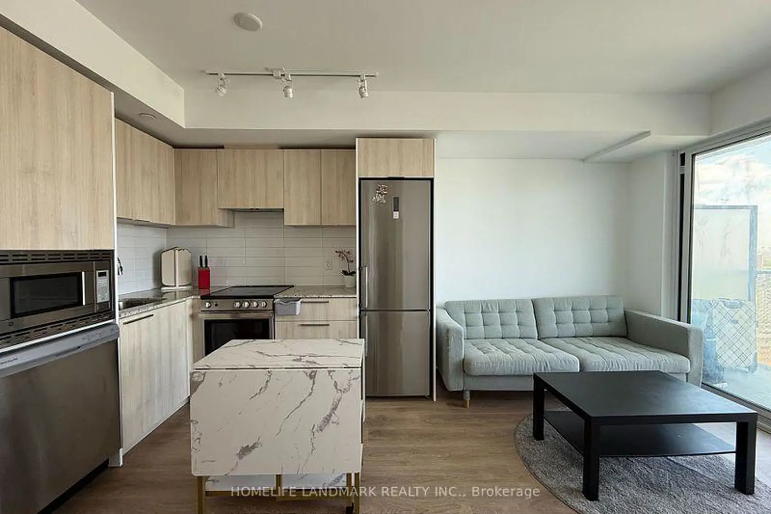 Additional image 5 of 501 Yonge Street 2208