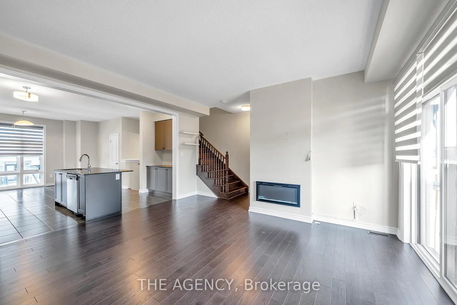 Additional image 7 of 56 Douet Lane