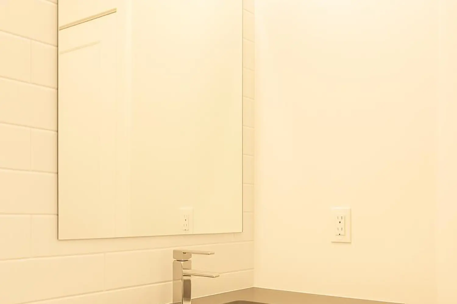 Additional image 12 of 60 Charles Street 1108B